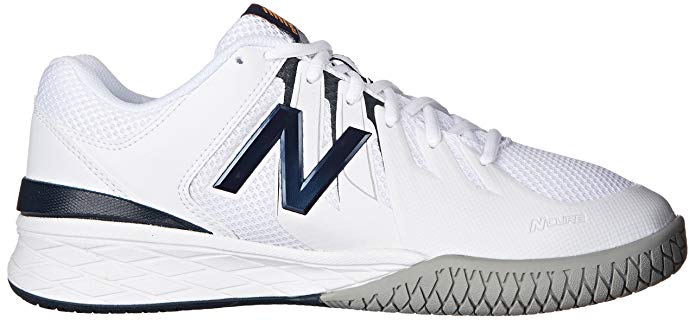 NB tennis shoe for wide feet